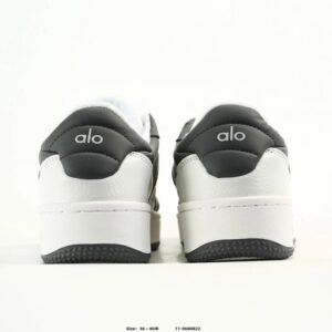 alo yoga runner sneakers black white
