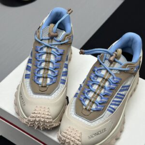 moncler trailgrip gtx beige sneakers blue stripes