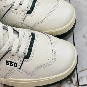 new balance 550 classic sneakers white