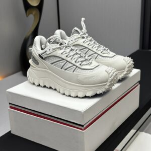 moncler trailgrip gtx white sneakers grey stripes
