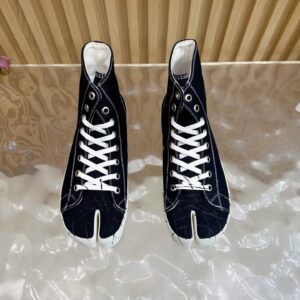 maison margiela mm6 tabi graffiti canvas high sneakers black
