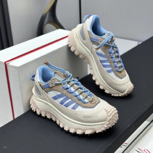 moncler trailgrip gtx beige sneakers blue stripes