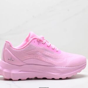 alo yoga alo runner shoes multi