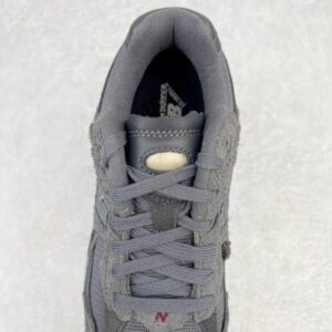 new balance 2002r sneakers grey