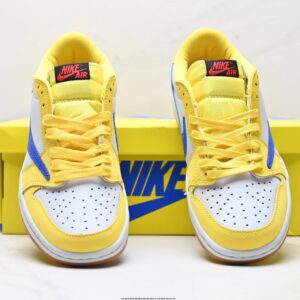 nike air 1 x travis scott yellow