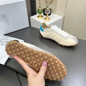 maison margiela mm6 sinters trainers beige