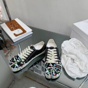 maison margiela mm6 tabi graffiti black sneakers