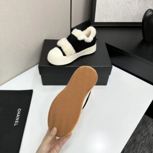 chanel shearling panda sneakers black