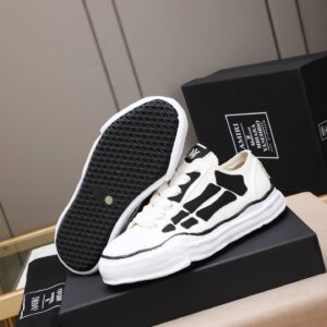 maison mihara yasuhiro mmy white sneakers black bone
