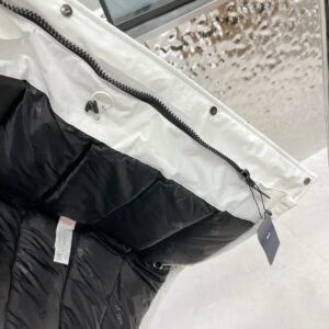 mlb yankees white fur hooded jacket