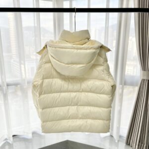 ​​moncler maya ivory men's short hooded down jacket​ white