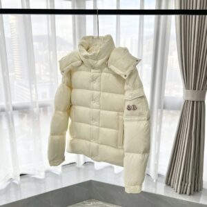 ​​moncler maya ivory men's short hooded down jacket​ white