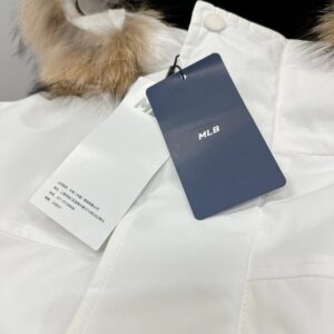 mlb yankees white fur hooded jacket