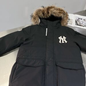 mlb new york yankees oversized logo hooded long puffer jacket black