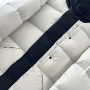 moncler madeira fw222 two tone short hooded down jacket(grey white)