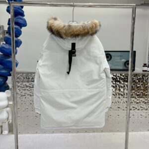 mlb yankees white fur hooded jacket