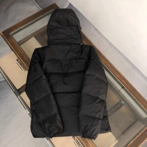 moncler embroidered lettering down jacket(black)