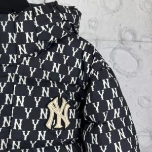 ​​mlb unisex vintage monogram hooded short puffer jacket​ black