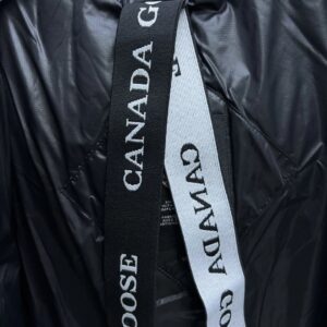 ​​canada goose black label chilliwack short down jacket​