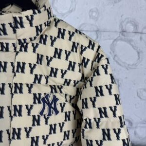 mlb vintage monogram short puffer jacket beige​