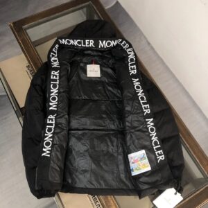 moncler embroidered lettering down jacket(black)