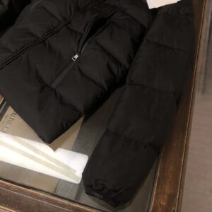 moncler embroidered lettering down jacket(black)