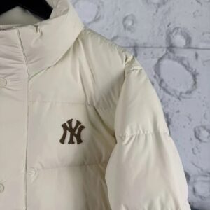 ​​mlb small logo short puffer jacket for couples ​beige