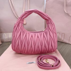 miu miu pink matelasse bag