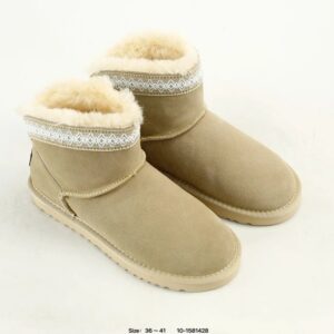 ugg sheepskin short boots beige