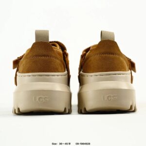 ugg peakmod lowcut tasmans tan​​