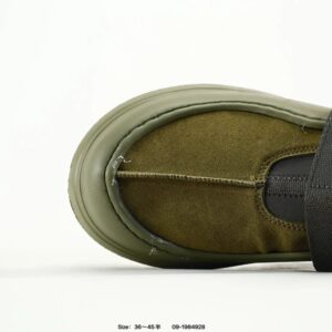 ugg peakmod lowcut tasmans green
