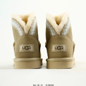 ugg sheepskin short boots beige