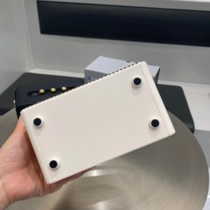 marshall acton ii m10 wireless speaker black white