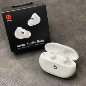 beats studio buds earbuds white