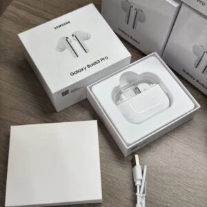 samsung galaxy buds3 pro white black