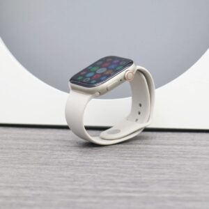apple watch series 8 silver