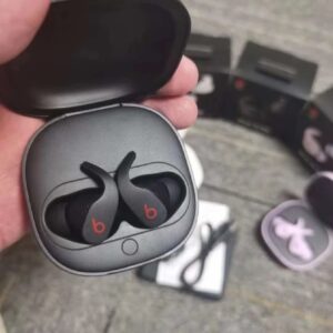 beats fit pro bluetooth earphones