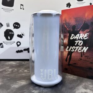 jbl pulse 7 speaker microphone with multi color light