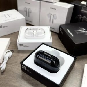 samsung galaxy buds3 pro white black