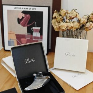 refa caxa ray​ facial roller