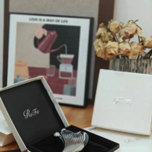 refa caxa ray​ facial roller