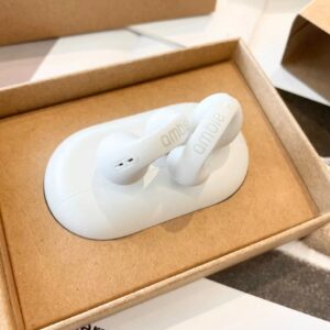 ambie bluetooth earphones wireless earbuds black white